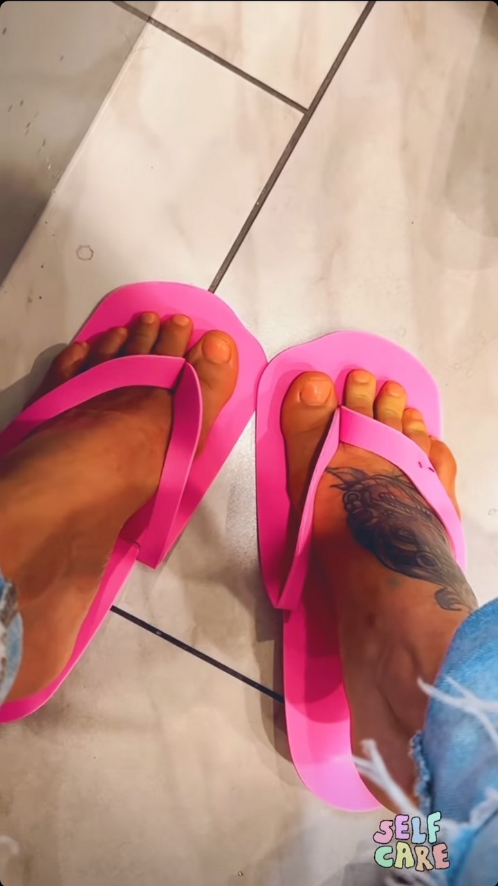 Pearl Gonzalez Feet